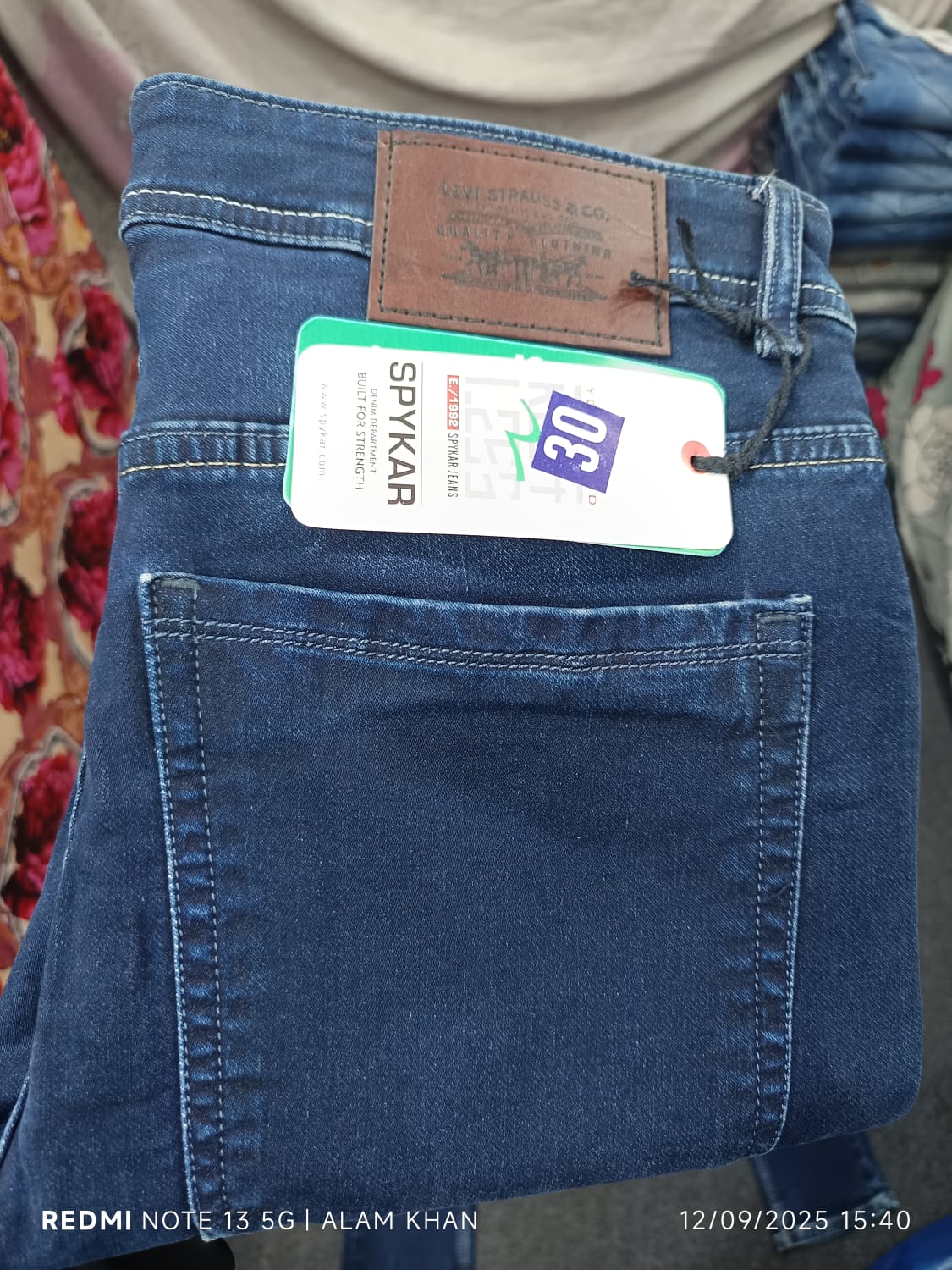 Denim Jeans for Men (Mid Blue),
